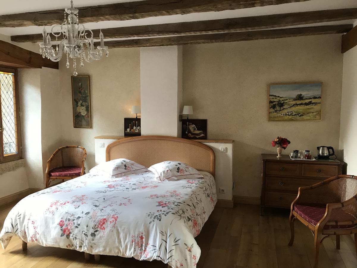 Bed and Breakfast Portail Haut Previnquieres Экстерьер фото
