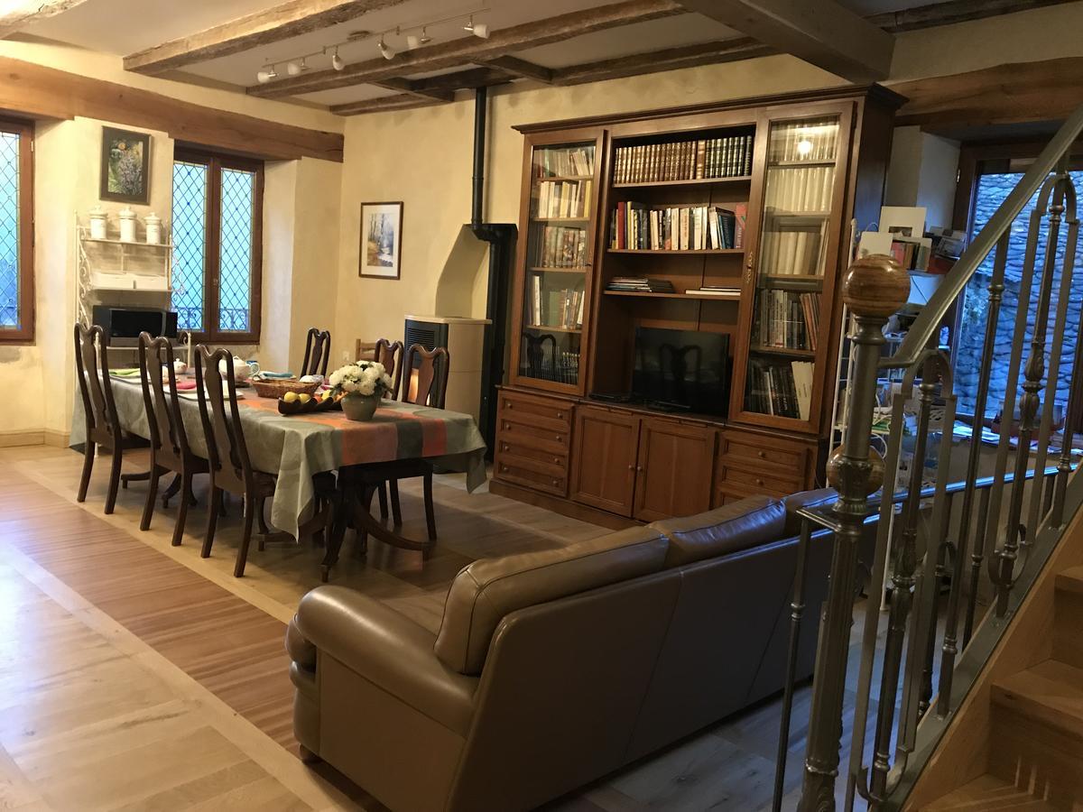 Bed and Breakfast Portail Haut Previnquieres Экстерьер фото