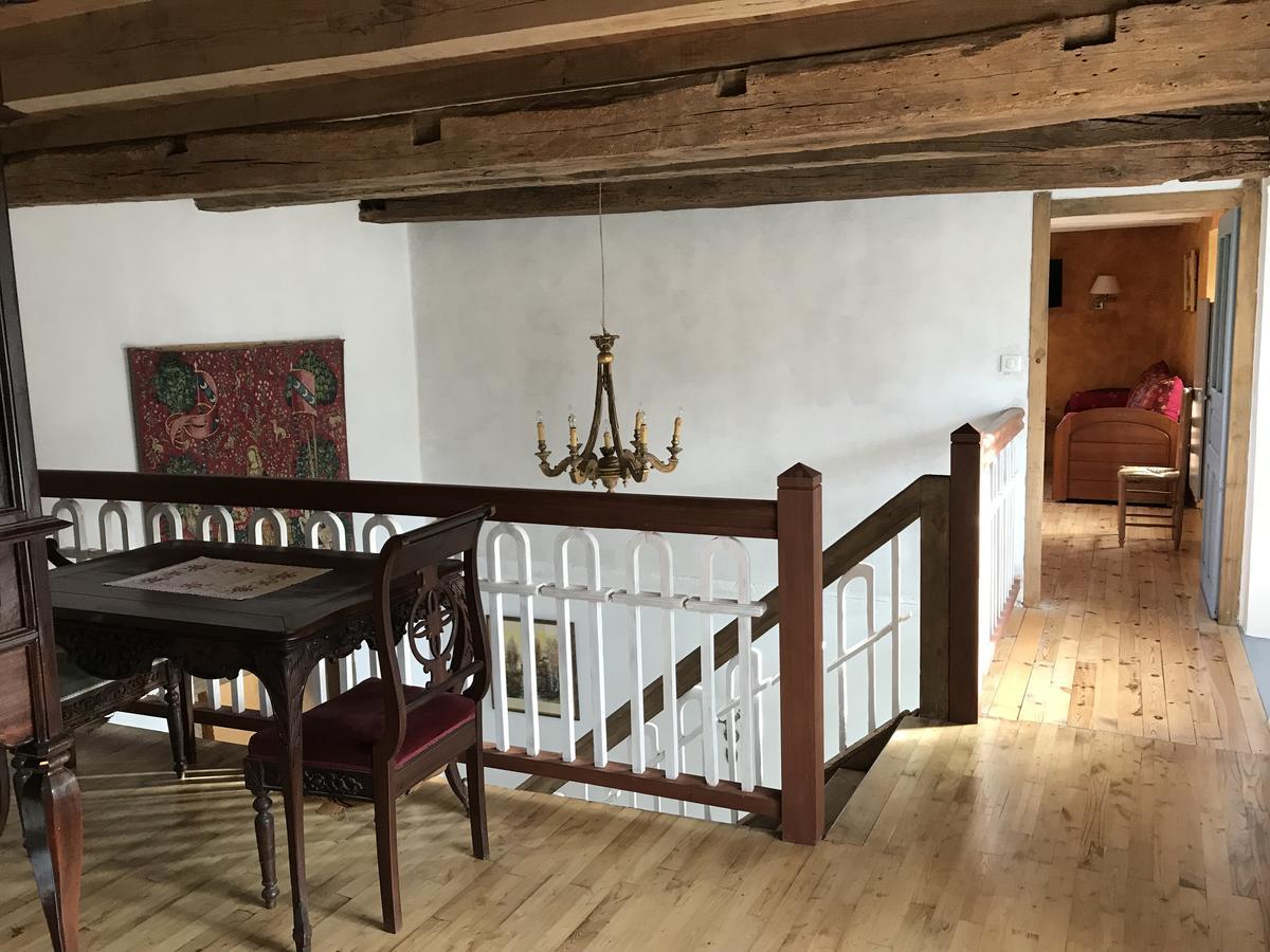 Bed and Breakfast Portail Haut Previnquieres Экстерьер фото