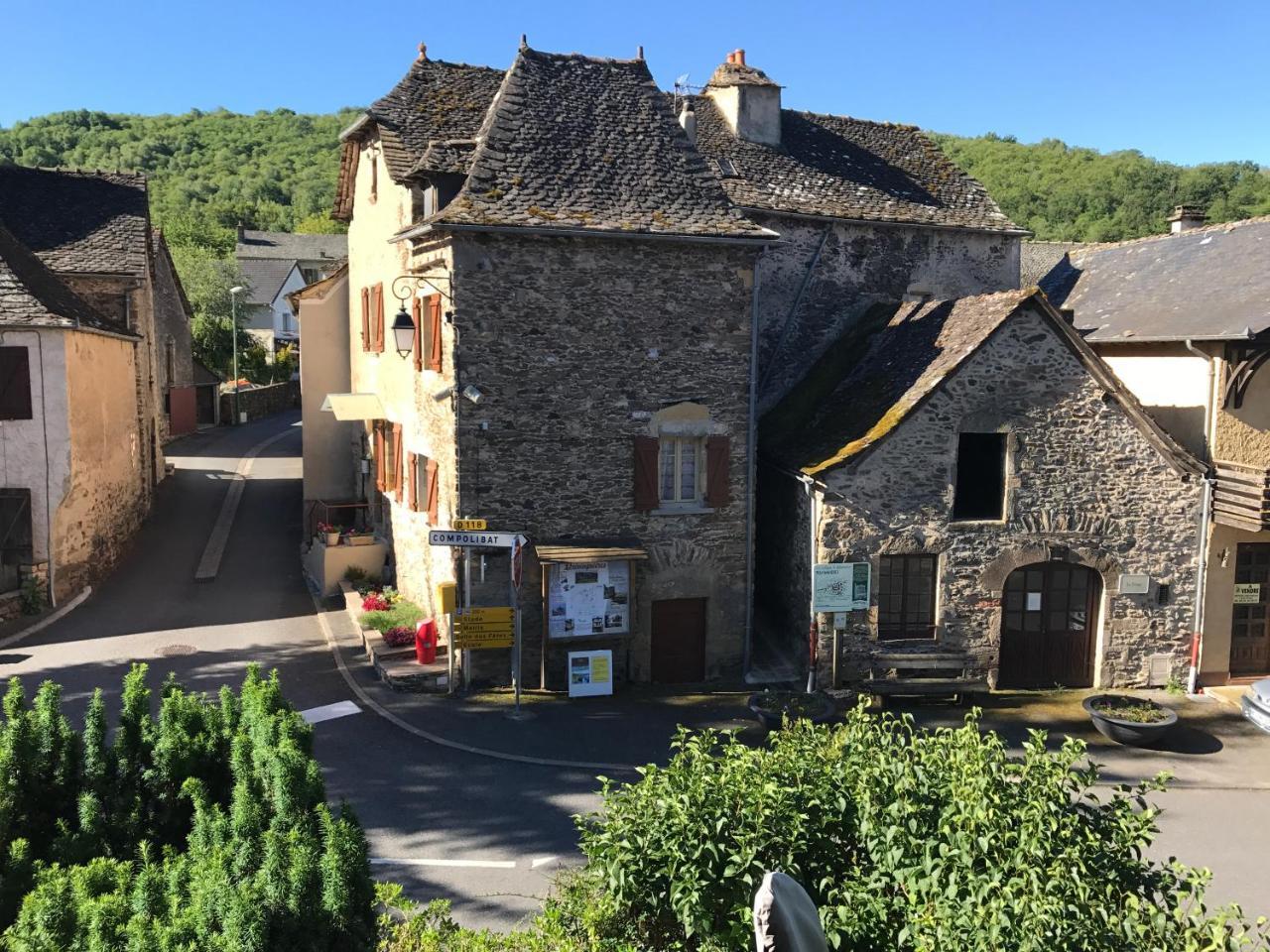 Bed and Breakfast Portail Haut Previnquieres Экстерьер фото
